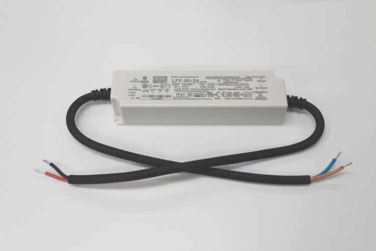 LED電源 LPF-60-24 DC24V/60W | 家具コンセント・LED照明・スイッチ